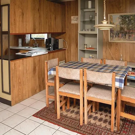 Three-bedroom Holiday In Romo Lakolk